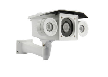 650TVL/700TVL/900TVL WDR OSD の夜間視界 CCTV のカメラの屋外の保証
